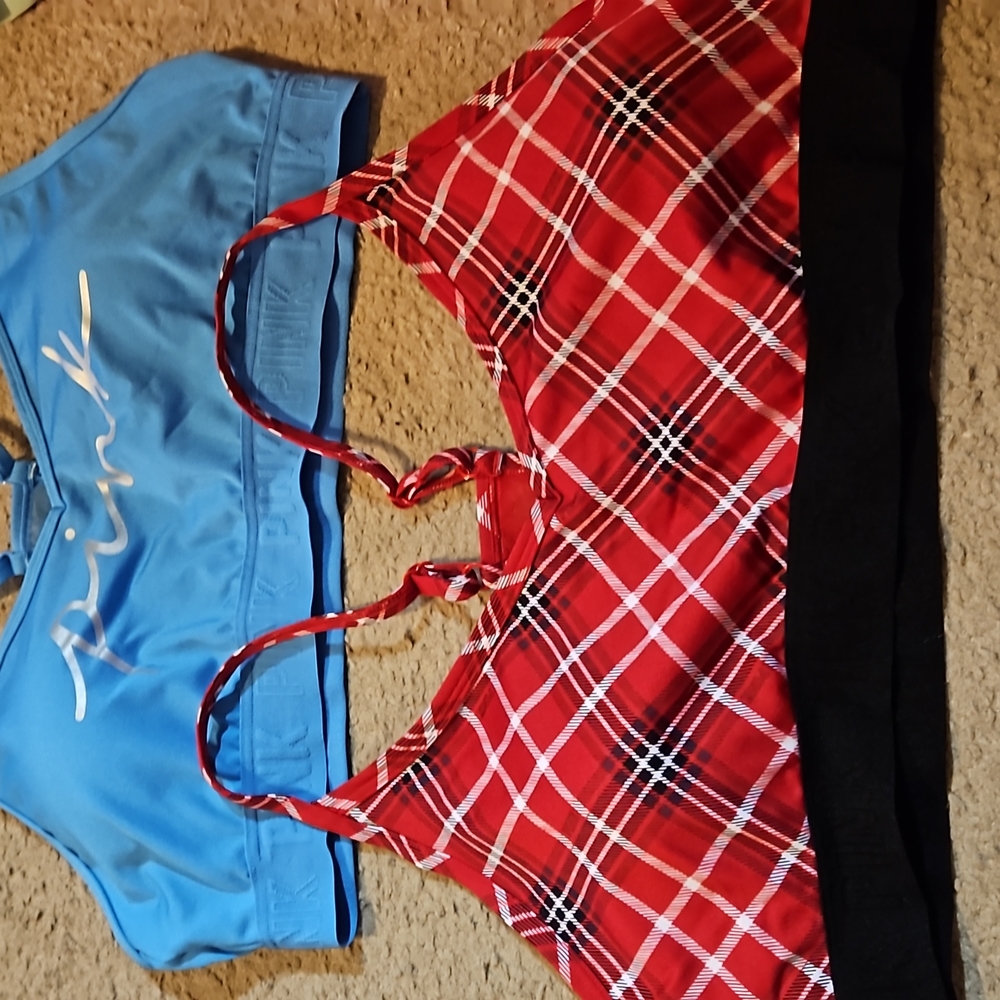 2 Victoria Secret Bras